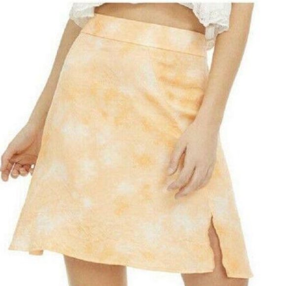 Free People Dresses & Skirts - #207 💚 3 for $35 💚FREE PEOPLE MARITINE FLIRT TIE-DYE SKIRT